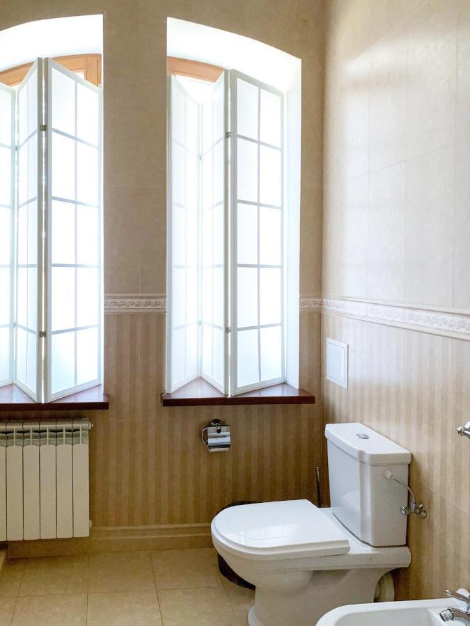 Св - Кімната Open Window At Collioure, 1905 Apartment Horenka Ngoại thất bức ảnh